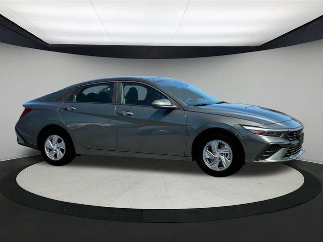 new 2025 Hyundai Elantra car, priced at $20,579