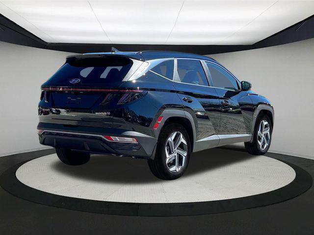 new 2024 Hyundai TUCSON Hybrid car, priced at $37,180