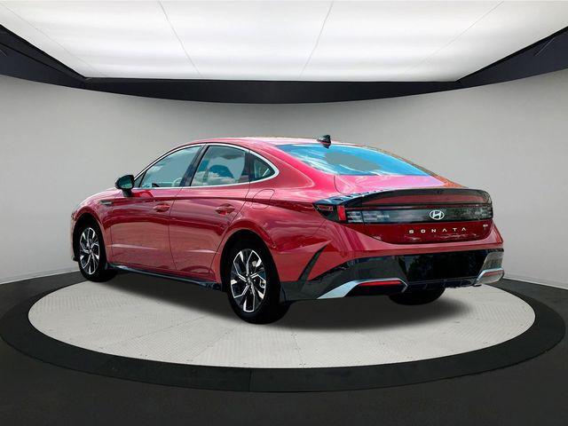 new 2024 Hyundai Sonata car, priced at $24,195