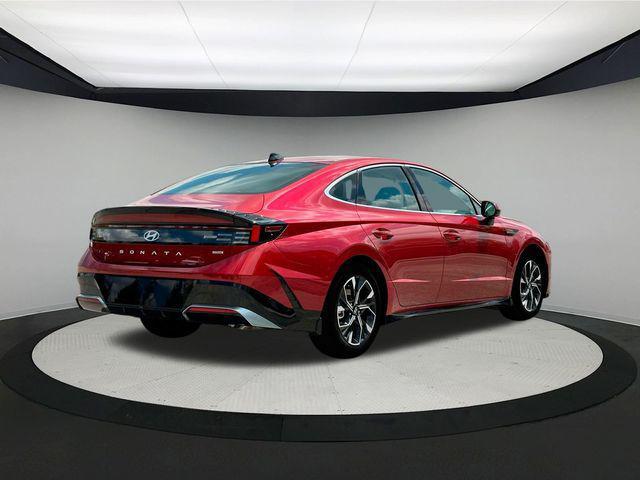 new 2024 Hyundai Sonata car, priced at $24,195