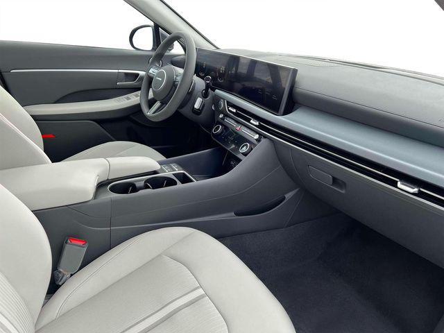 new 2024 Hyundai Sonata car, priced at $24,195
