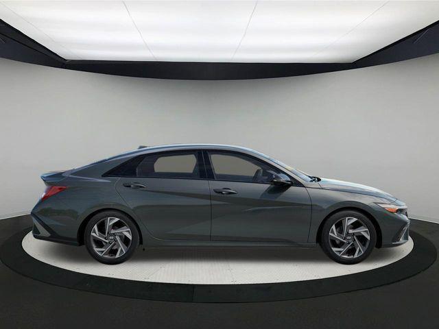 new 2025 Hyundai Elantra car, priced at $22,347