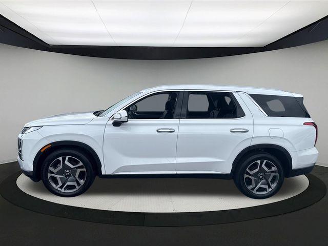 used 2025 Hyundai Palisade car, priced at $46,090