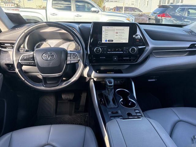 used 2023 Toyota Highlander car, priced at $36,390