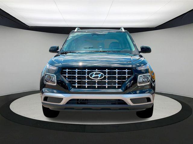 new 2025 Hyundai Venue car