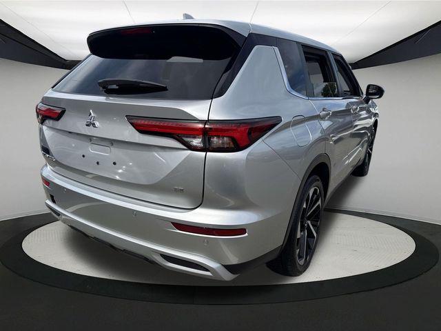 used 2024 Mitsubishi Outlander car, priced at $26,990