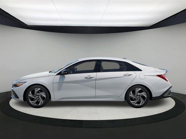 new 2025 Hyundai Elantra car, priced at $25,565