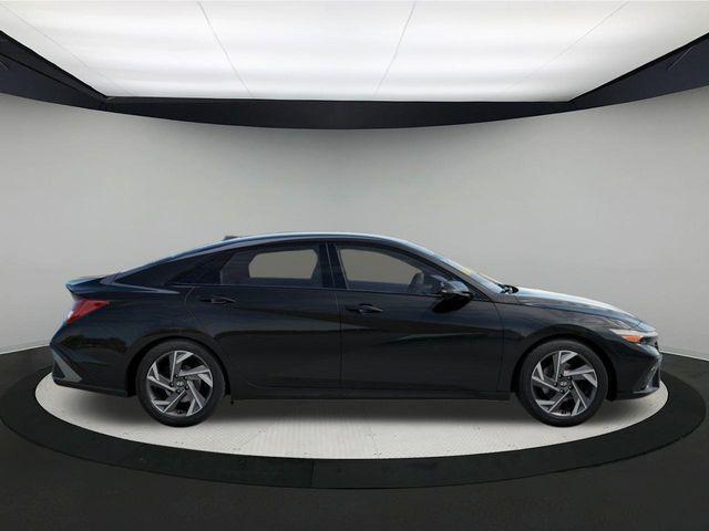 new 2025 Hyundai Elantra car, priced at $25,065