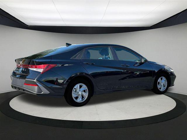 new 2025 Hyundai Elantra car, priced at $21,126