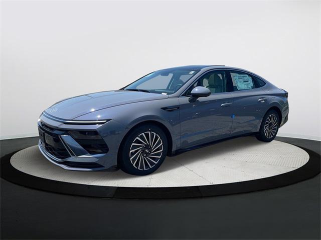 new 2024 Hyundai Sonata Hybrid car, priced at $38,905