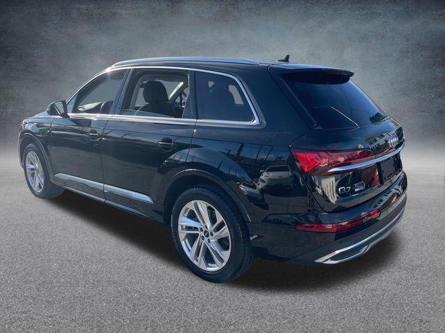 used 2024 Audi Q7 car, priced at $54,090