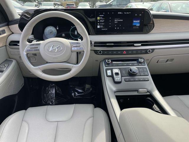 used 2024 Hyundai Palisade car, priced at $41,890