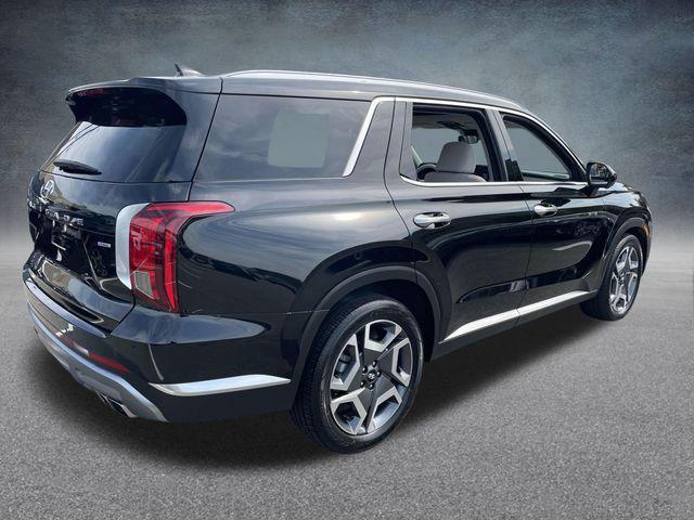 used 2024 Hyundai Palisade car, priced at $41,890