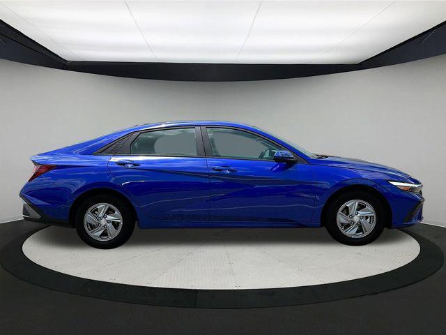 new 2025 Hyundai Elantra car, priced at $20,641