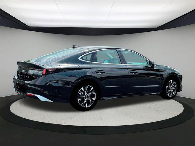 new 2024 Hyundai Sonata car, priced at $24,145