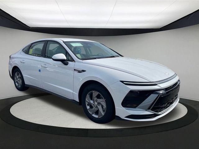 new 2025 Hyundai Sonata car, priced at $28,270