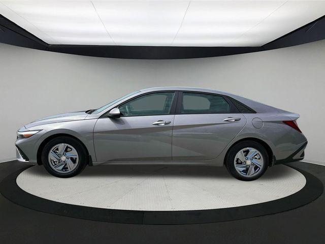 new 2025 Hyundai Elantra car, priced at $20,579