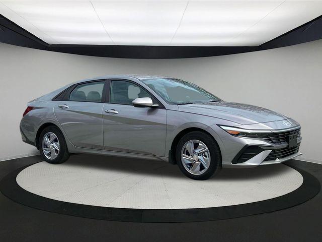 new 2025 Hyundai Elantra car, priced at $20,579