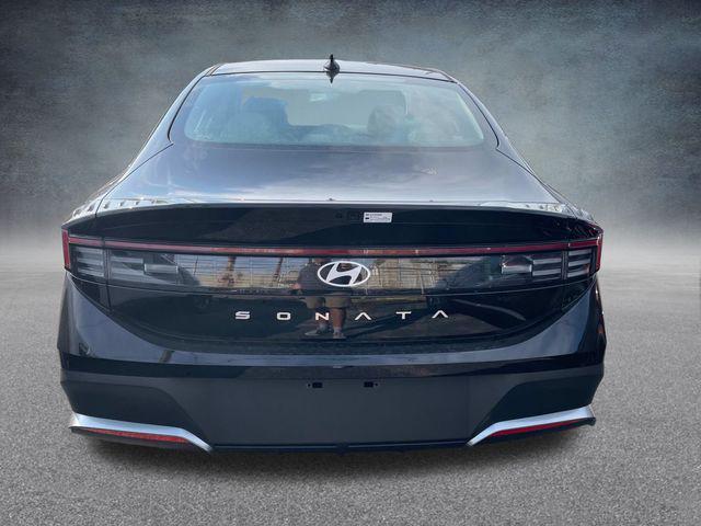 new 2025 Hyundai Sonata car, priced at $27,800