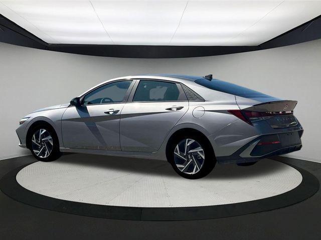 new 2025 Hyundai Elantra car, priced at $25,020