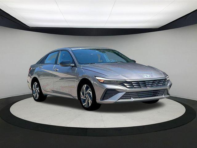 new 2025 Hyundai Elantra car, priced at $25,020