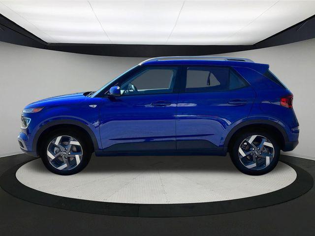 new 2025 Hyundai Venue car, priced at $21,542