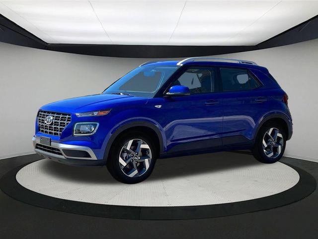 new 2025 Hyundai Venue car, priced at $21,542
