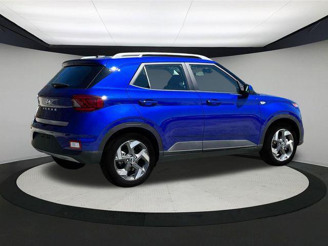 new 2025 Hyundai Venue car, priced at $21,542