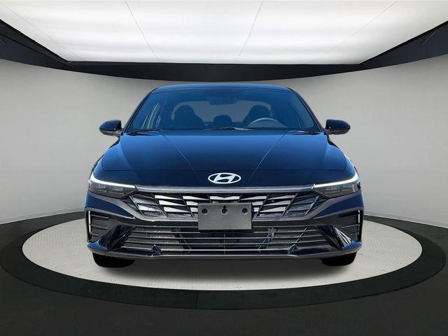 new 2025 Hyundai Elantra car, priced at $29,090
