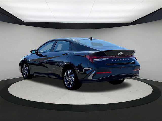 new 2025 Hyundai Elantra car, priced at $29,090