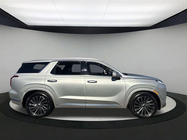 used 2023 Hyundai Palisade car, priced at $38,690