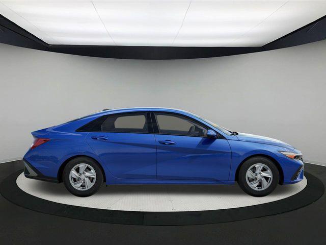 new 2025 Hyundai Elantra car, priced at $21,122