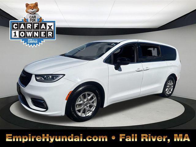 used 2024 Chrysler Pacifica car, priced at $28,590