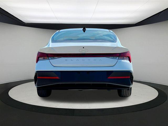 new 2024 Hyundai Elantra car, priced at $27,285