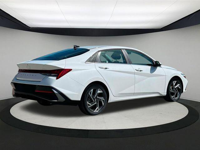 new 2024 Hyundai Elantra car, priced at $27,285