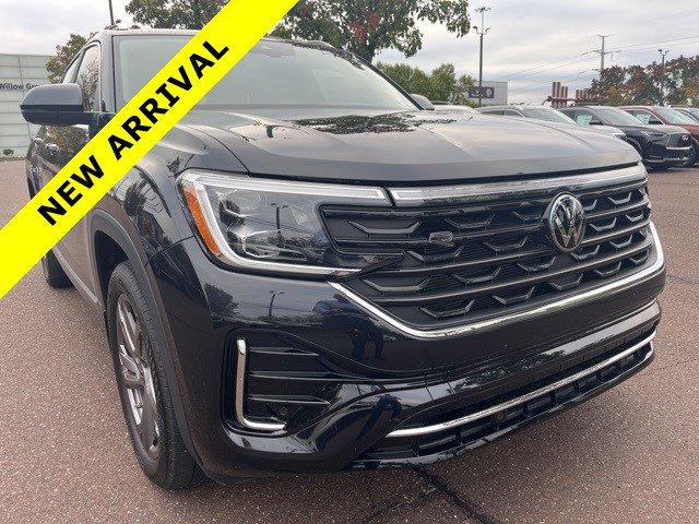 used 2024 Volkswagen Atlas Cross Sport car, priced at $37,589