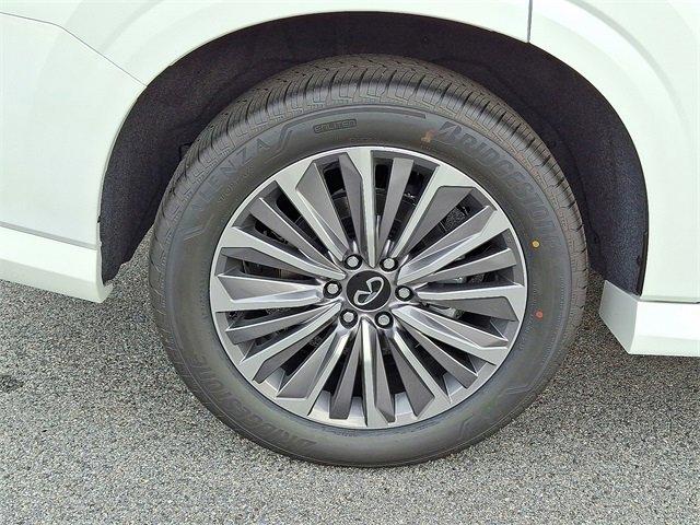 new 2026 INFINITI QX80 car, priced at $98,055