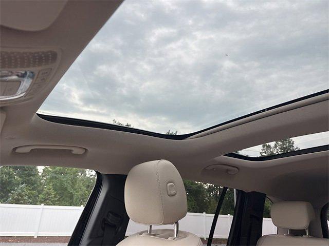 used 2022 Mercedes-Benz GLB 250 car, priced at $31,988