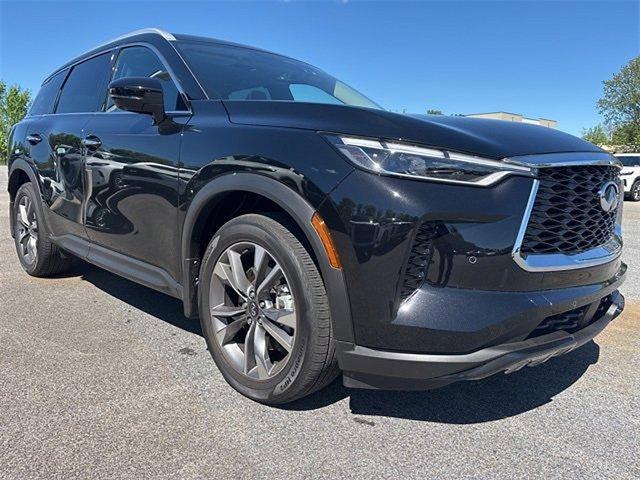 used 2025 INFINITI QX60 car, priced at $49,989