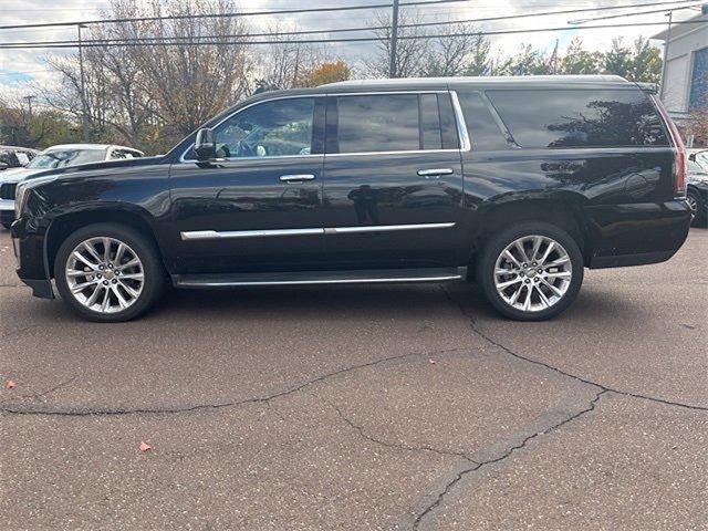 used 2019 Cadillac Escalade ESV car, priced at $33,699