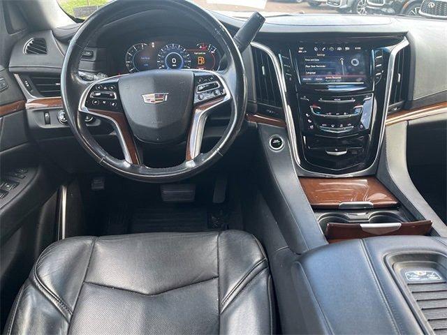 used 2019 Cadillac Escalade ESV car, priced at $33,699