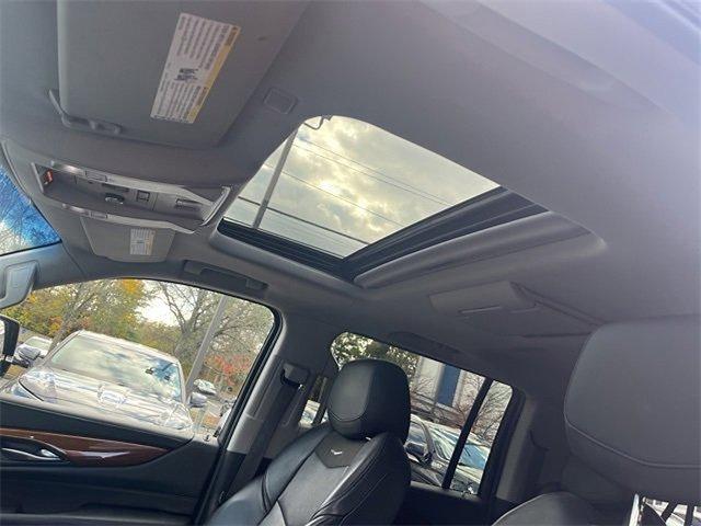 used 2019 Cadillac Escalade ESV car, priced at $33,699
