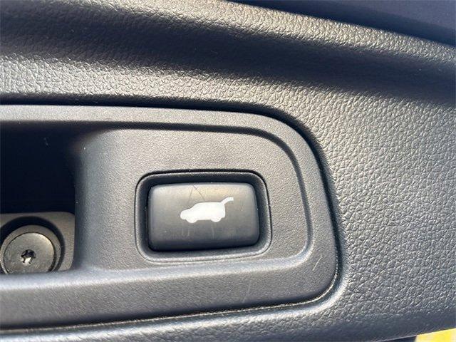 used 2020 Honda Pilot car, priced at $18,000