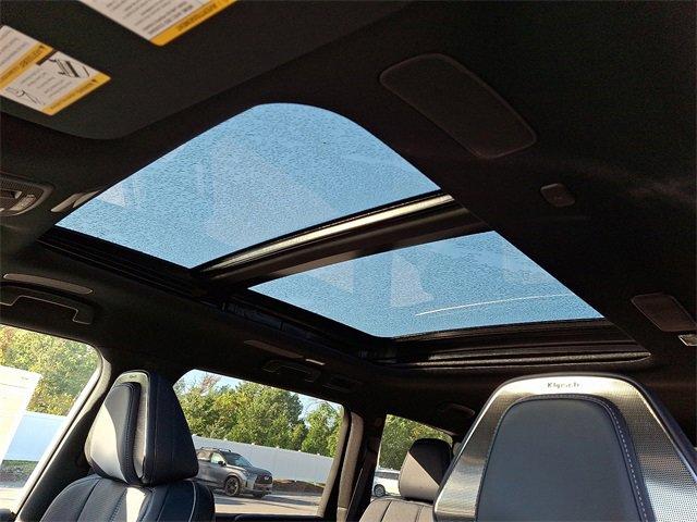 new 2026 INFINITI QX80 car, priced at $104,835