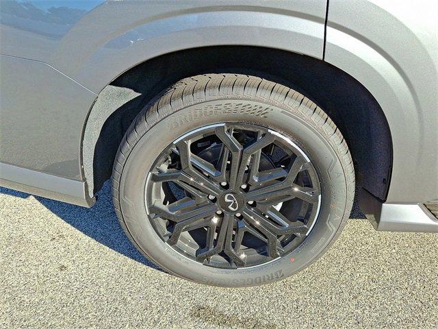 new 2026 INFINITI QX80 car, priced at $104,835