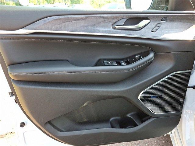 used 2021 Jeep Grand Cherokee L car, priced at $34,598