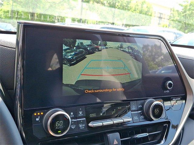 used 2023 Toyota Highlander car, priced at $38,994