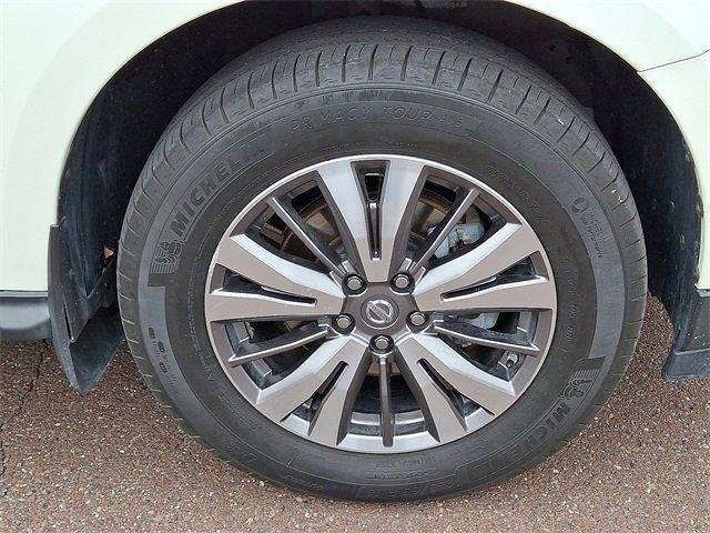 used 2018 Nissan Pathfinder car, priced at $13,994