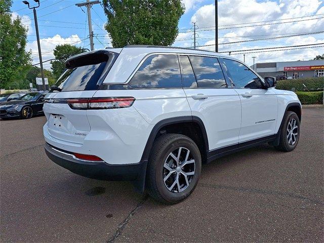 used 2024 Jeep Grand Cherokee car, priced at $35,989