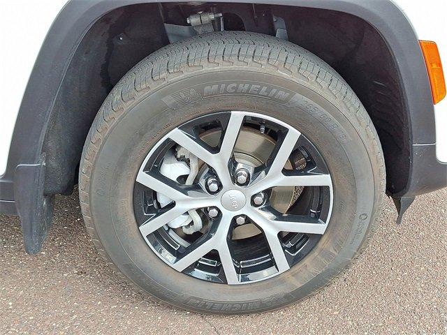 used 2024 Jeep Grand Cherokee car, priced at $35,989